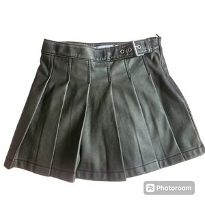 ZARA Kids Girl's Pleated Faux Leather Skirt - Size 7